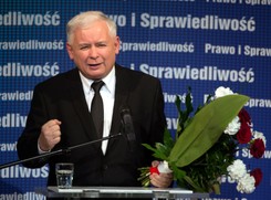 PiS bierze 40 proc. głosów i samodzielny rząd! Zobacz SONDAŻ