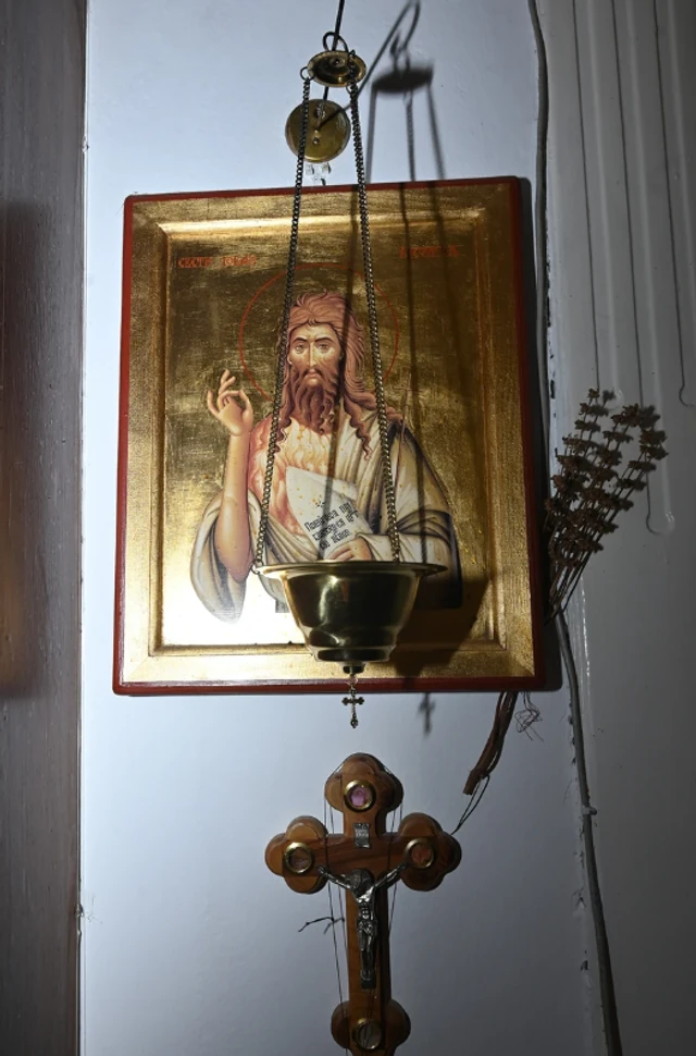 U OVOM STANU ĆE ŽIVETI SAMA NAKON RAZVODA: Zavirite u dom Jelene Golubović!