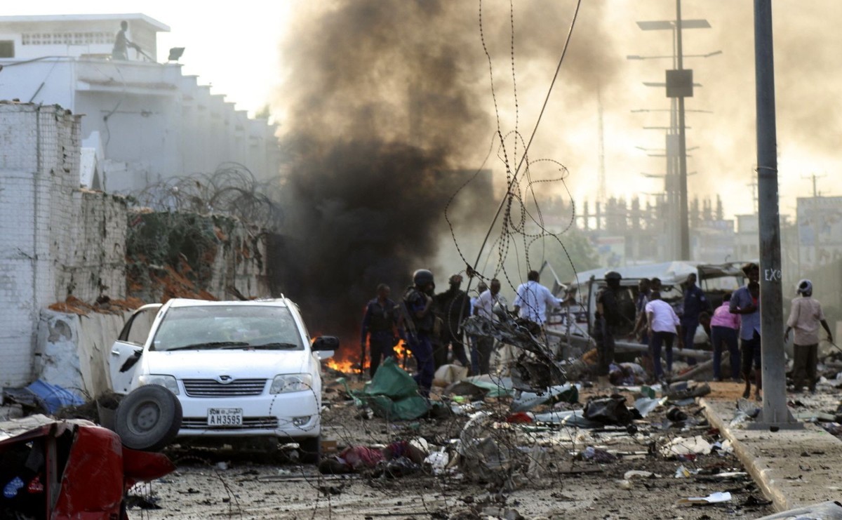 Zamachy bombowe w Mogadiszu