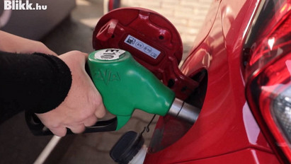 Elszabadult üzemanyagárak: így változtak tankolási szokásaink – videó