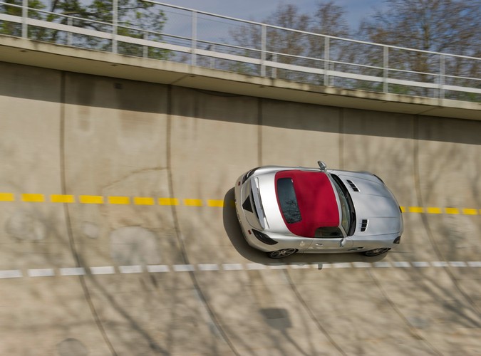 Mercedes ujawnił zdjęcia z testów SLS-a w wersji roadster...