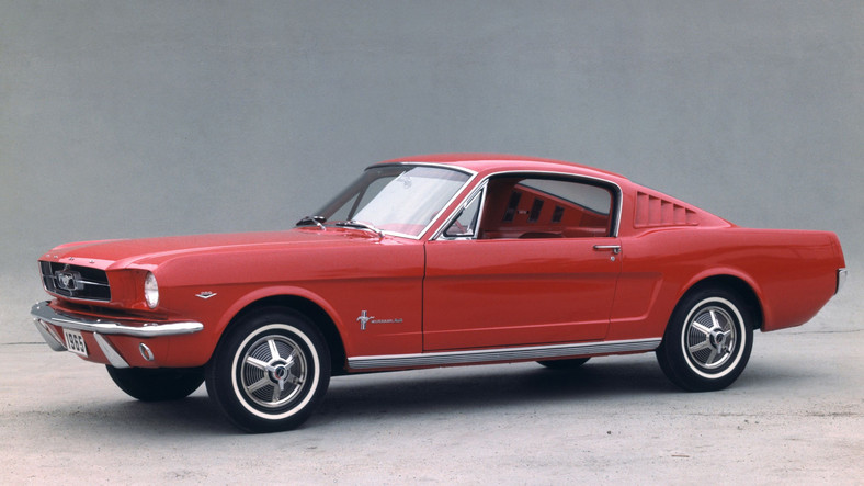 Ford Mustang (pierwsza generacja; rok modelowy 1965)
