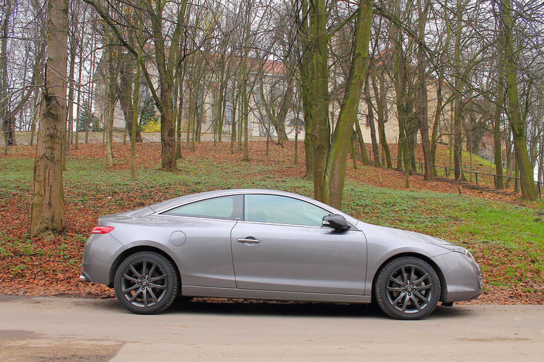 Renault Laguna Coupe