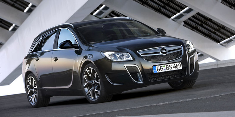 Opel Insignia Sports Tourer OPC rozpoczyna testy