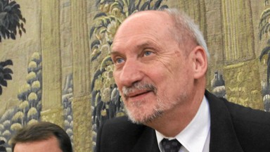 Gdzie był poseł Antoni Macierewicz?