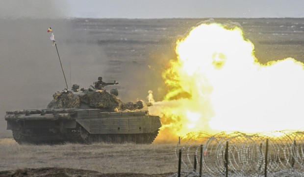 Vojna vežba rumunske vojske na jugoistoku Rumunije