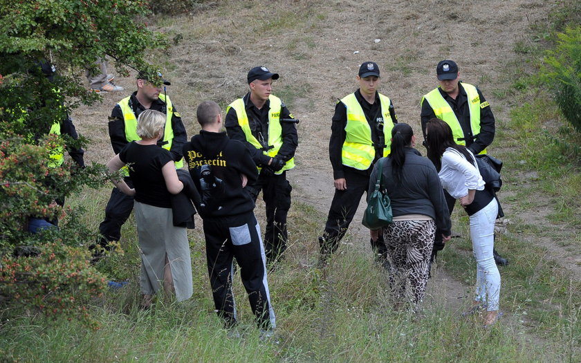 Policjant zastrzelił kierowcę. Przepychanki podczas wizji lokalnej