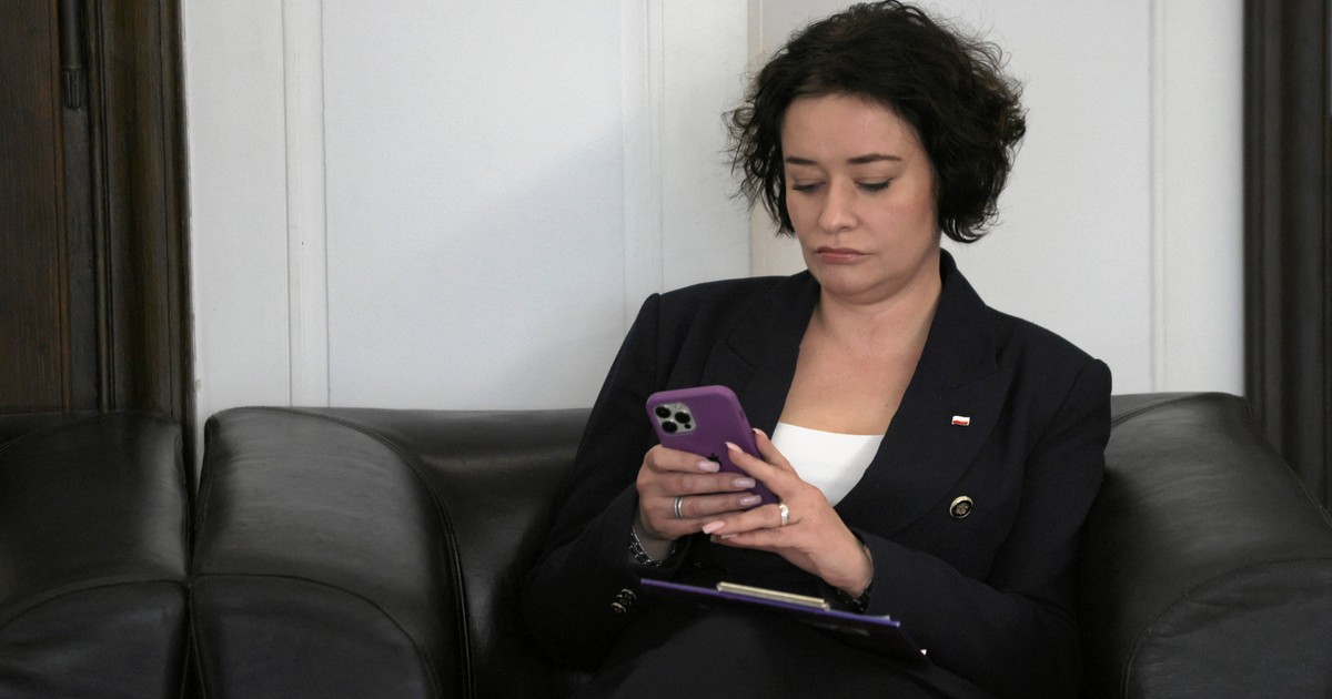 "Mnie by się z Donaldem Tuskiem źle pracowało i jemu ze mną też". Jaka jest Anna Maria Żukowska