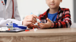 Jak objawia się cukrzyca u dzieci? Pierwsze symptomy, diagnostyka, leczenie