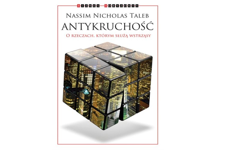 Nassim Nicholas Taleb, „Antykruchość”, wyd. Kurhaus Publishing. Książka libańskiego naukowca była jedną z dwóch ulubionych książek roku Paula Achleitnera, członka rady nadzorczej Deutche Banku. Taleb opisuje w niej teorię odporności na chaos i nieobliczalność zarówno w gospodarce i biznesie, jak i życiu społecznym. Jedna z najciekawszych pozycji w tym roku.