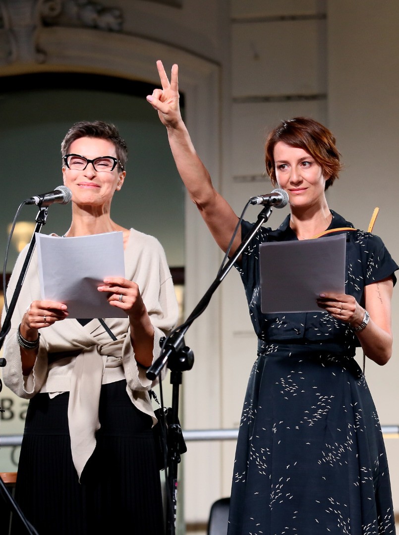 Czytanie konstytucji przez znanych aktorów jest tradycją protestów związanych z reformą sądownictwa. Wcześniej w gronie czytających znalazła się m.in. Dorota Segda.