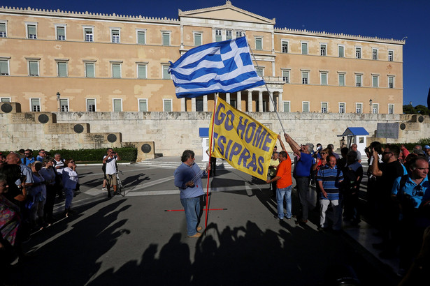 Z Unii Europejskiej popłynie 7,5 mld euro dla Grecji
