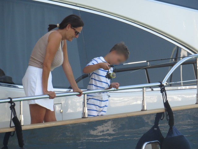 Aleksandra Prijović paparaco