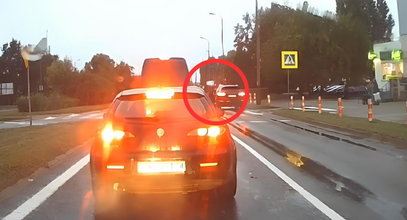 O krok od tragedii! Kobieta w porsche nieomal potrąciła dziecko na pasach. Nagranie przeraża!