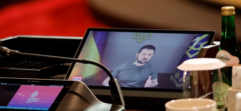 Zełenski powtarza: Rosyjskie rakiety uderzyły w terytorium Polski