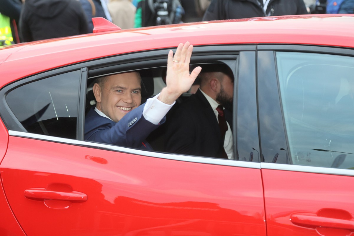 Pięć lat bez kierownicy. Zakaz prowadzenia auta dla Karola Nawrockiego