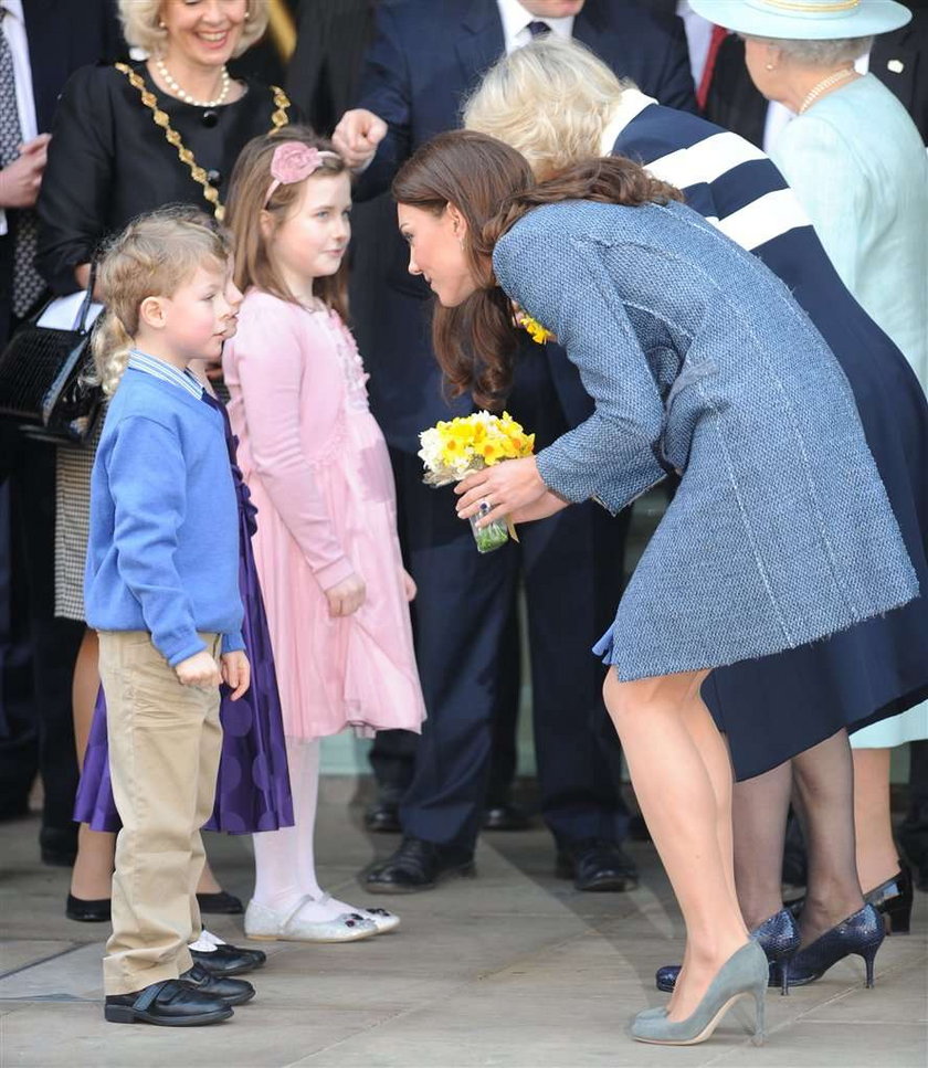 Kate, Camilla, Elżbieta II Fortnum And Mason