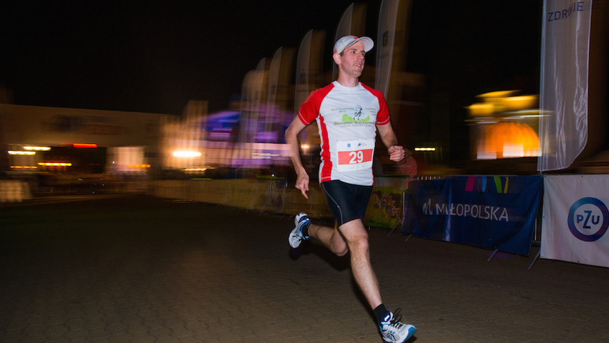Trzy dnia biegania oda rana do nocy, dziewięć konkurencji z dystansami od 1 mili do 64 km i ponad 140 km w nogach. 59 osób z całej Polski udowodniło w Krynicy, że są żelaznymi biegaczami. Najlepsi z najlepszych - Radosław Śląski i Krzysztof Lisak.