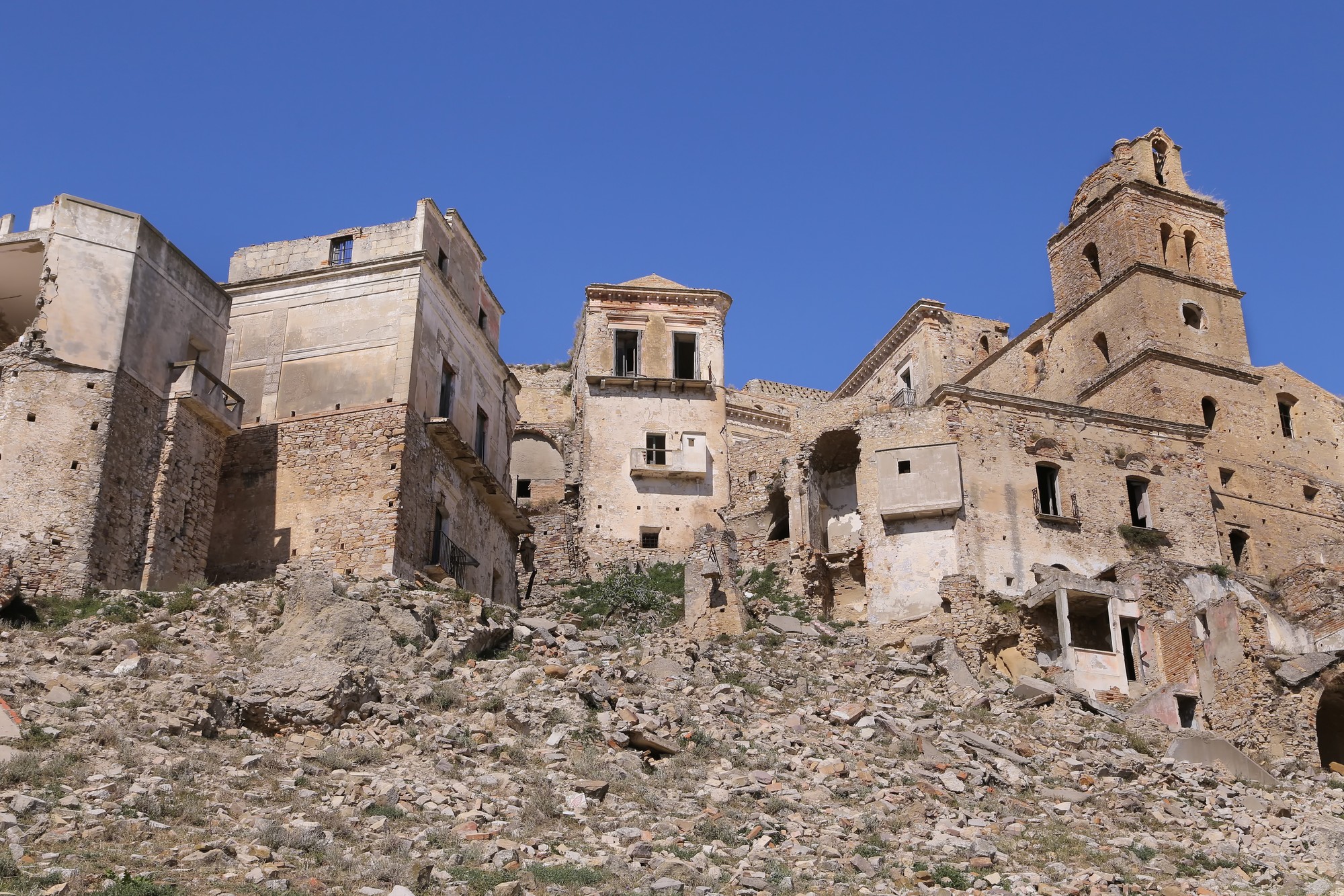 Opustené mesto Craco