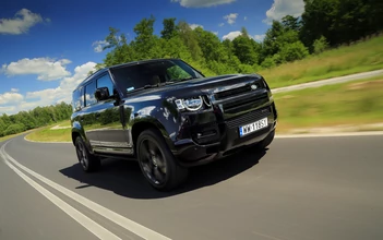 LAND ROVER Defender L663 110 X-Dynamic HSE 2.0 301KM 221KW