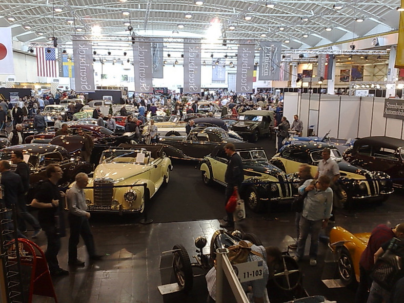 Techno-Classica Essen – oldtimery na salonie