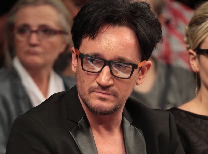 Michał Wiśniewski prezentuje nowy wizerunek na salonach