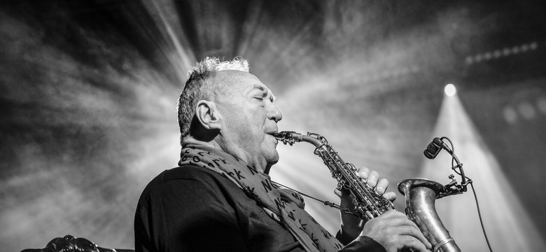 Córki pożegnały Michała Urbaniaka. Ten wpis chwyta za serce. "Tatuś,..."