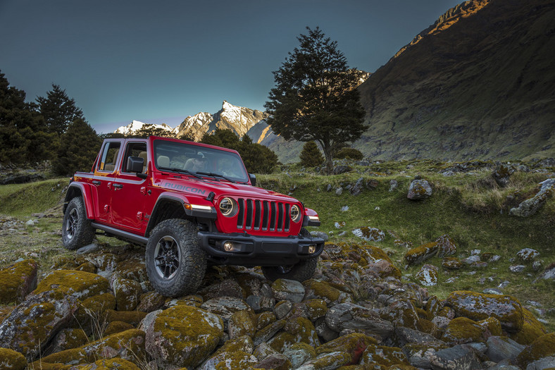 Jeep JL Wrangler Rubicon - ostatni mohikanin