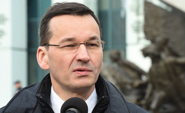 Co z zakazem handlu w niedzielę? Morawiecki: Całkowity raczej nie wchodzi w grę