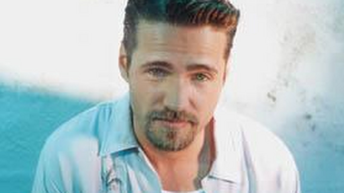 Aktor Jason Priestley i jego żona Naomi Lowde zostali rodzicami.