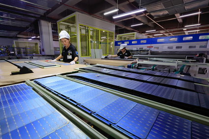 Chiny kontrolują już 80 proc. rynku produkcji paneli fotowoltaicznych