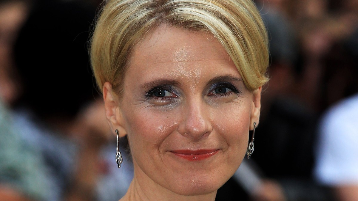 Jej bestsellerowe "Jedz, módl się, kochaj" na świecie sprzedało się w milionach egzemplarzy. Film z Julią Roberts w roli głównej był hollywoodzkim hitem. Elizabeth Gilbert napisała tę książkę, bo chciała spełnić swoje marzenie. Dziś jej nazwisko zna każdy, kto interesuje się literaturą. "Po takim sukcesie zawsze przychodzi zwątpienie. Czy będę w stanie napisać coś jeszcze?", zastanawiała się Gilbert. Mimo obaw udało jej się stworzyć równie dobrą "Botanikę duszy" - opowieść o XIX-wiecznej, fikcyjnej botaniczce Almie Whittaker.