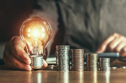 Ceny w Polsce – zwłaszcza energii – będą rosły, a ich ciężar przygniecie najuboższych