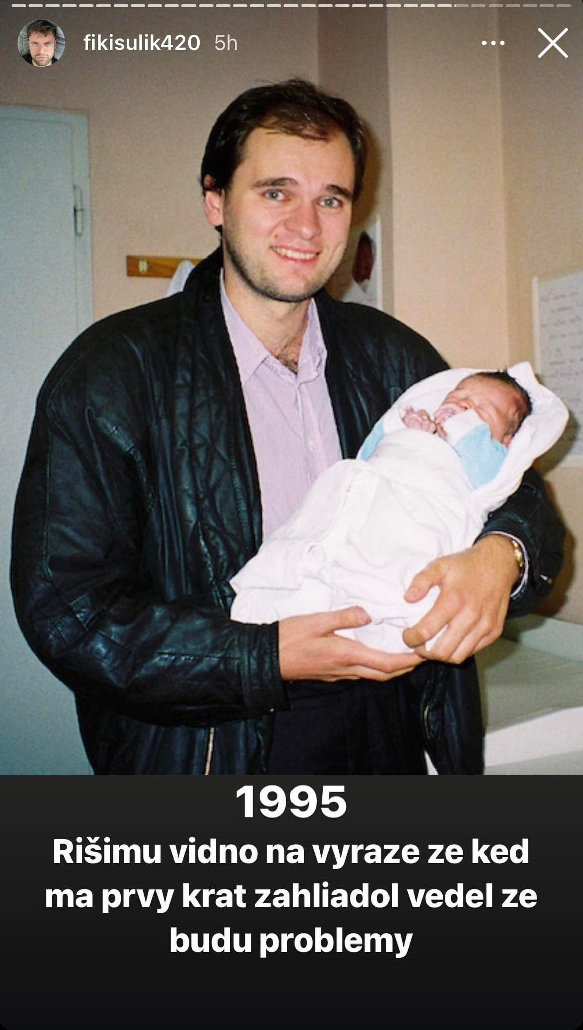Filip Sulík ukázal fotky otca z roku 1995.