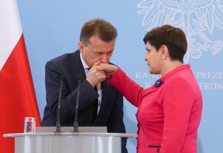 Syndrom drugiego roku: Czy PiS podzieli los SLD, AWS i PO?