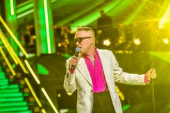 Syn Wojciecha Młynarskiego poprosił o wyjątkowy gest. Publiczność w Operze Leśnej aż wstała z miejsc