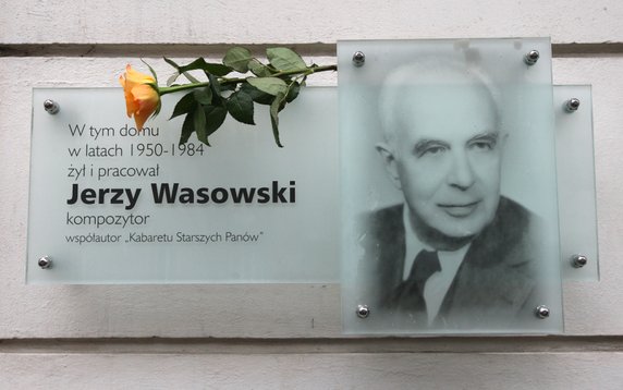 Uroczystość odsłonięcia pamiątkowej tablicy poświęconej artyście