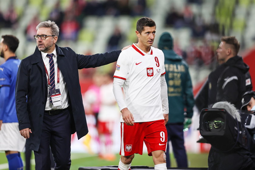 Lewandowski zszedł z boiska. Co dolega kapitanowi reprezentacji?