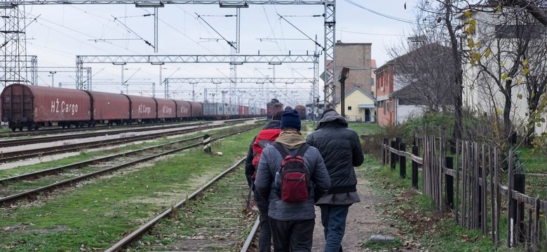 Imigranci z Iraku błąkali się po lesie. Jedna osoba zmarła