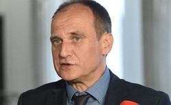 Śledztwo ws. mieszkania Pawła Kukiza umorzone. "Miał prawo wykupić lokal za 10 proc. wartości"