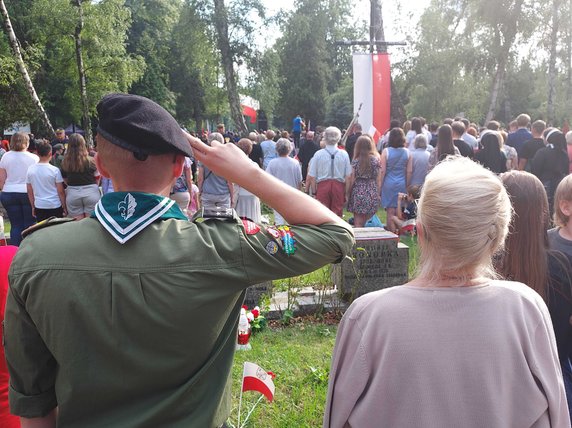 Godzina "W" na Cmentarzu Powązkowskim