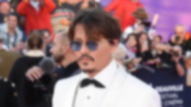 Michael Jackson opętany przez rękawiczkę? Johnny Depp wyprodukuje oryginalny musical o królu popu