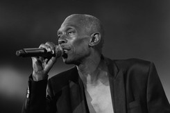 Maxi Jazz nie żyje. Wokalista Faithless miał 65 lat