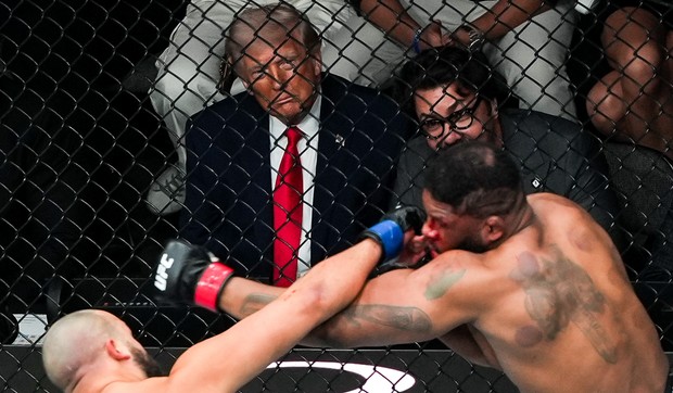 Donald Tramp na UFC meču u Majamiju 11. aprila