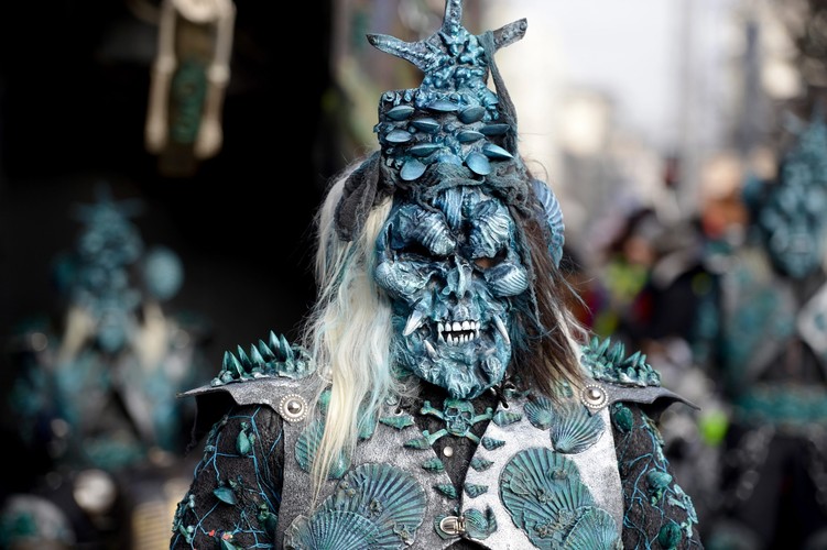 Horror na ulicach! Niezwykły karnawał w Lucernie