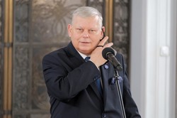 Suski: Można ubierać się w zagraniczne ubrania, ale zagranicznej kultury nie można mieć