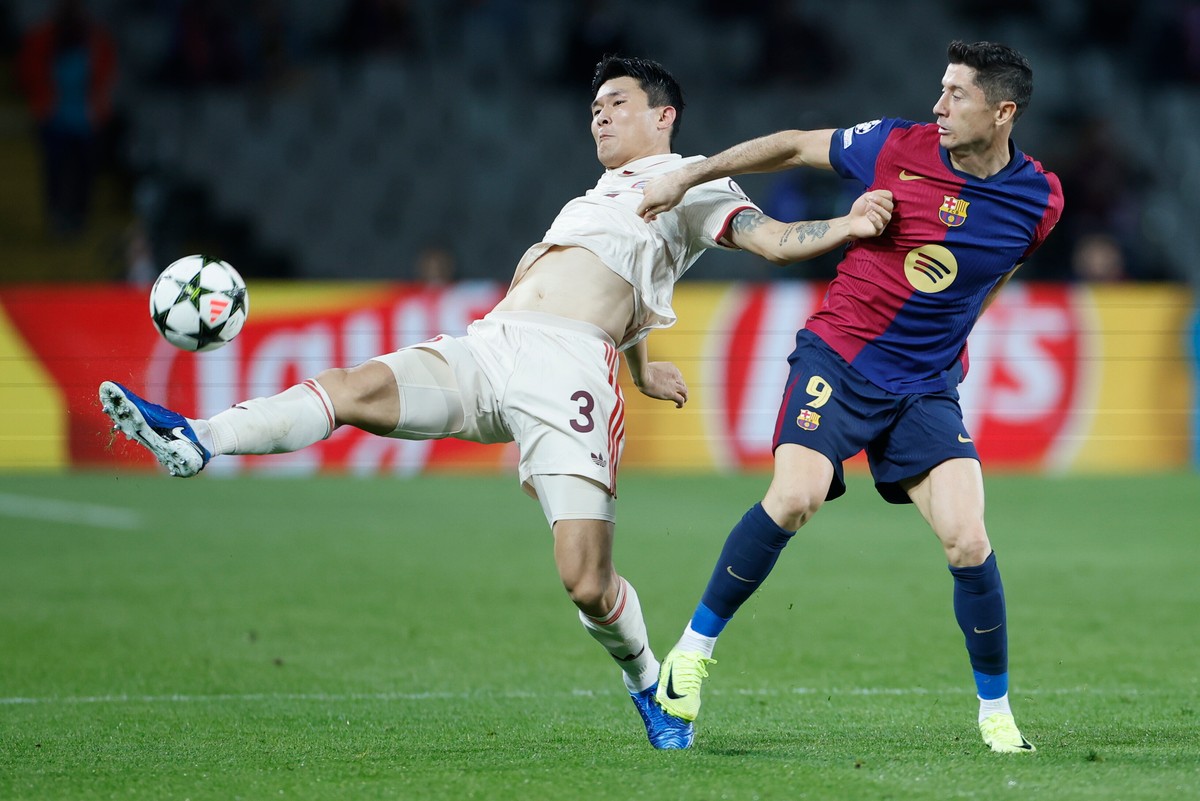 Robert Lewandowski (z prawej)