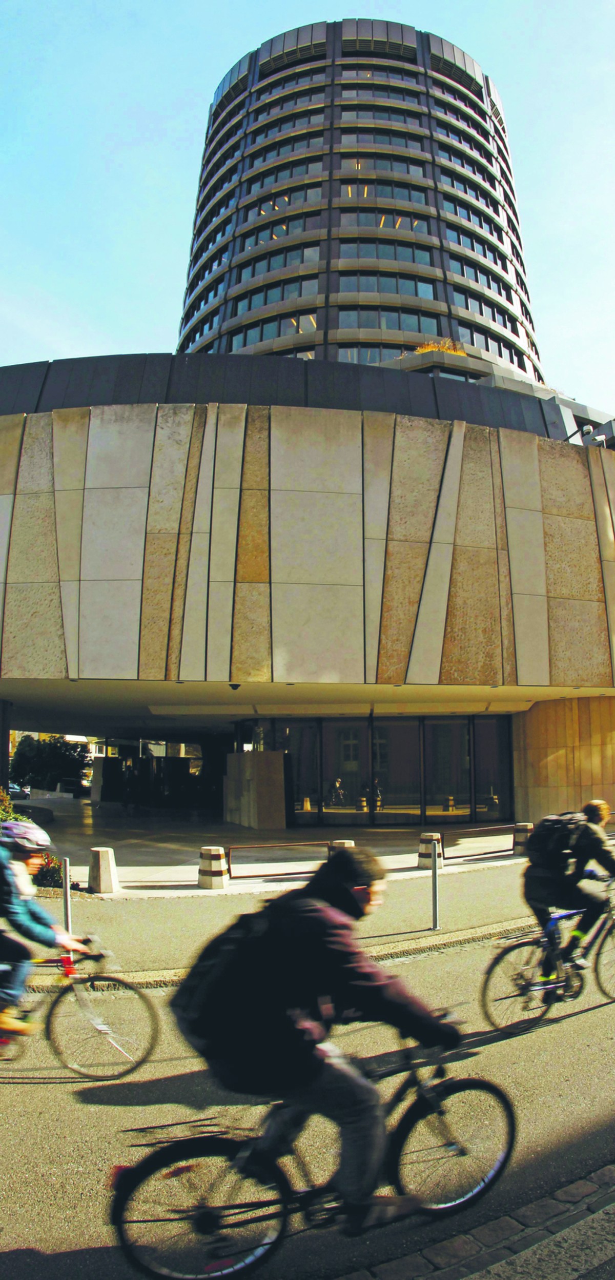 Siedziba BIS przy Centralbahnplatz 2 w Bazylei