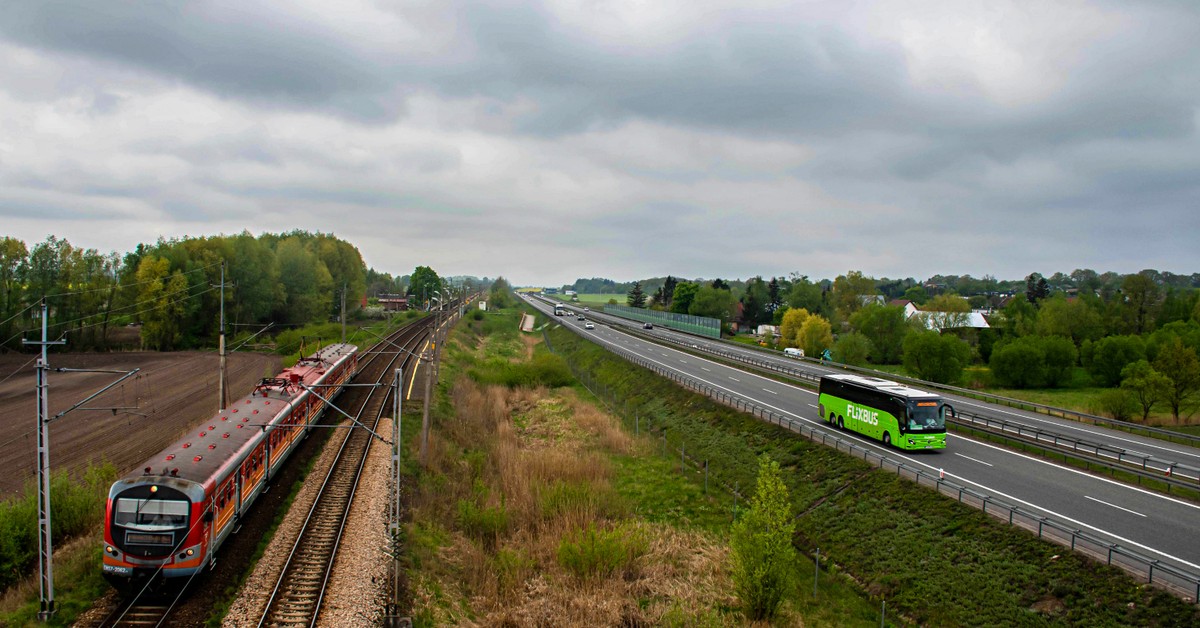 Flixbus łączy siły z Koleo. Wspólny bilet na pociągi i autobusy