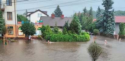 Gwałtowna burza nad Wyszogrodem. Ulice zmieniły się w potoki